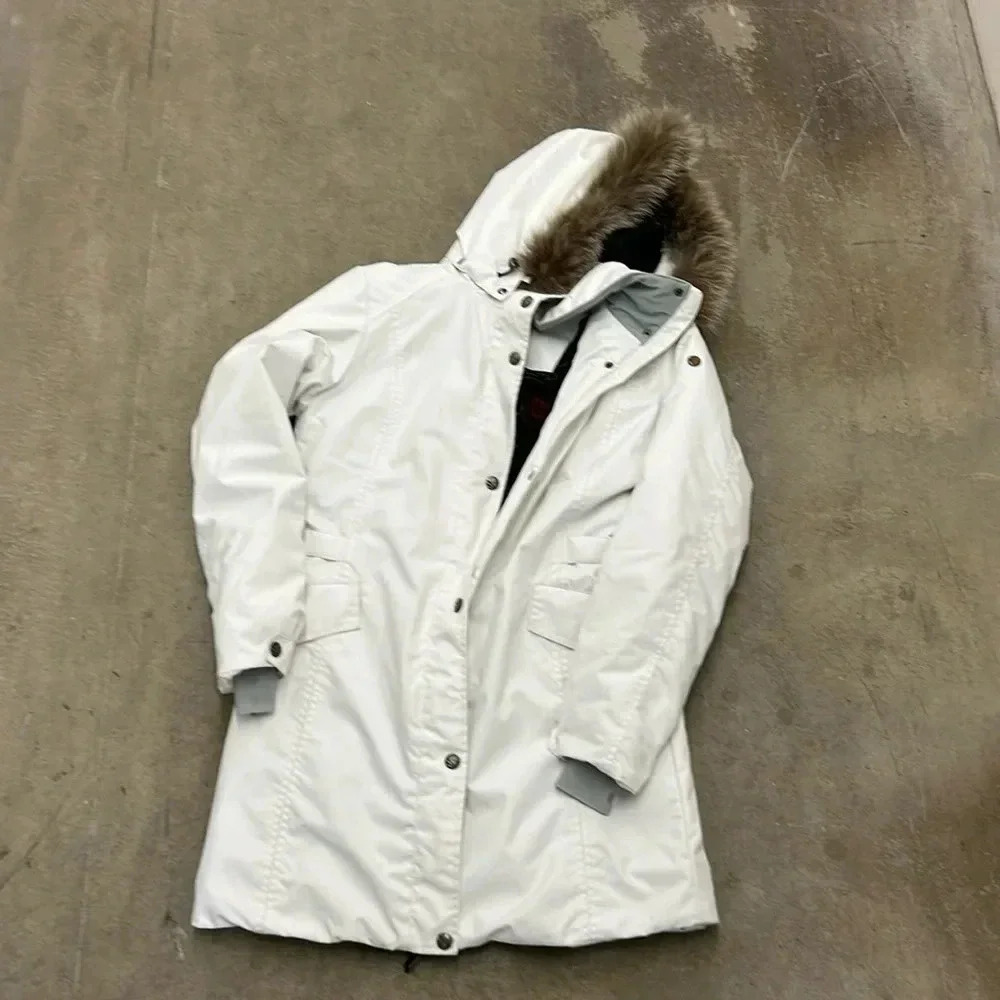 Sunice coat